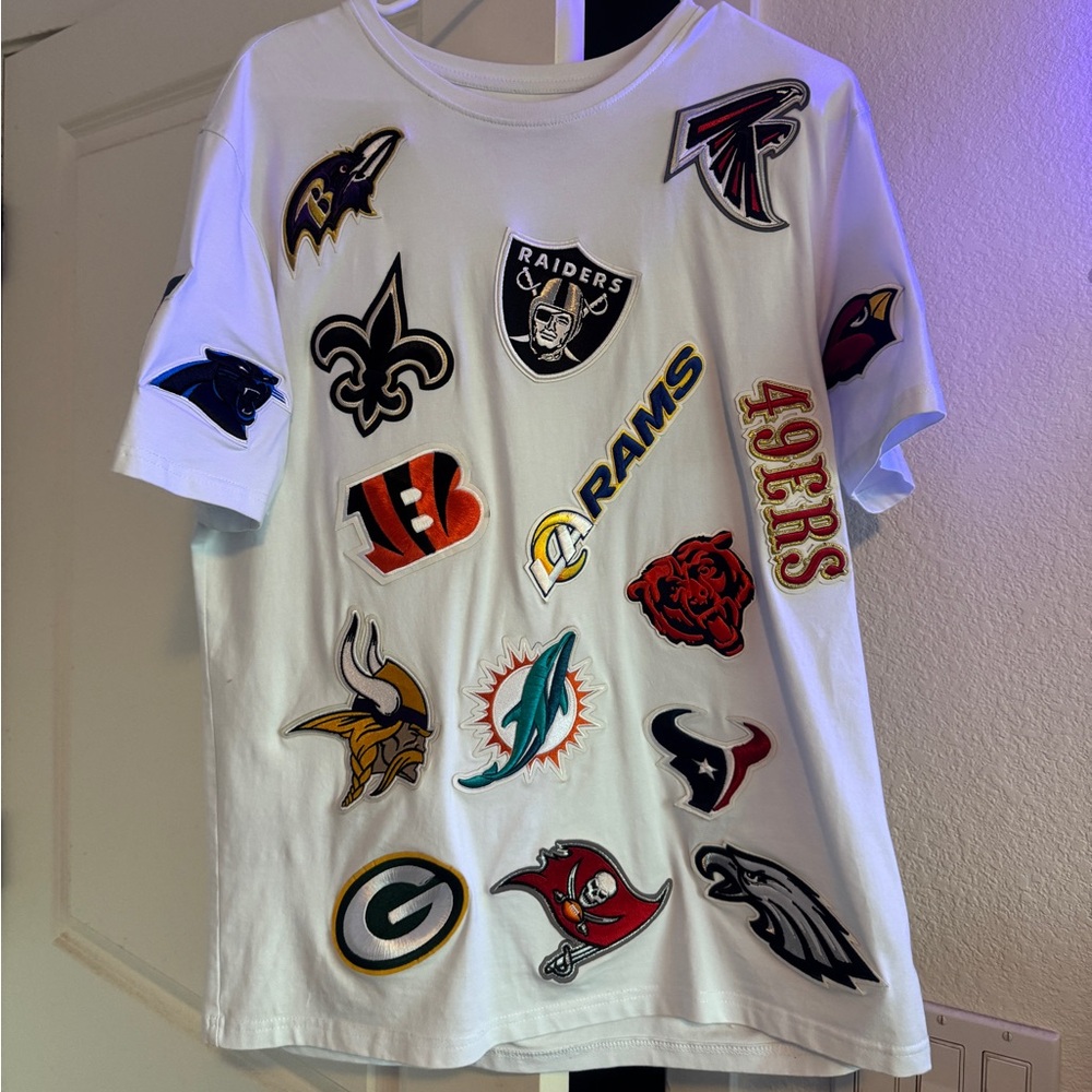 NFL Pro Standard White League Wordmark T-Shirt - Picture 2 of 6